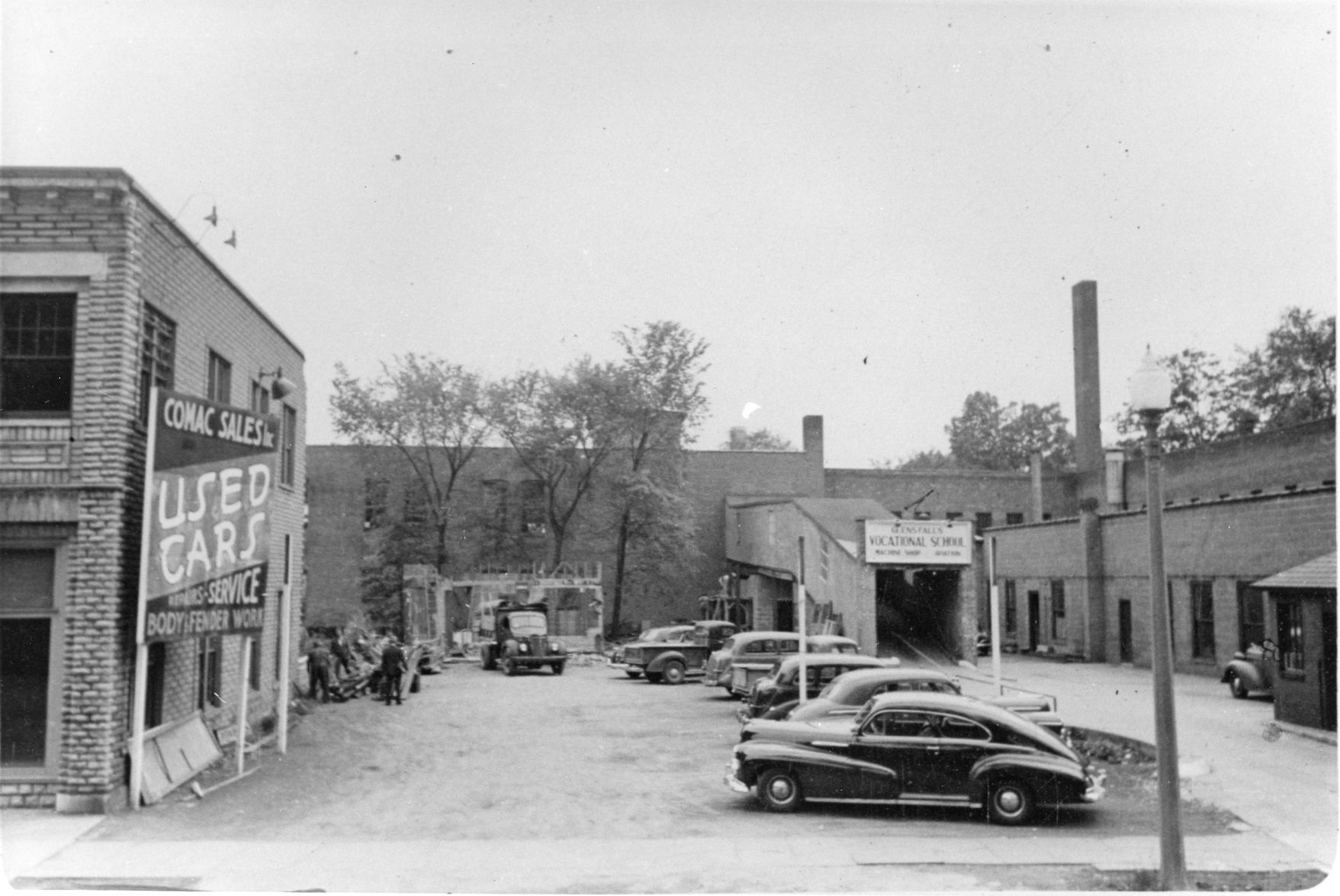 Cars at rest
